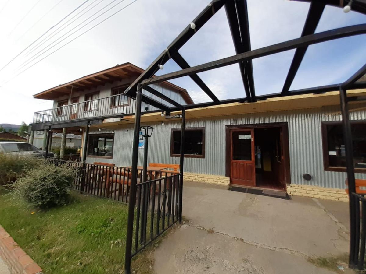 Arcoiris Hostel El Chaltén Zewnętrze zdjęcie